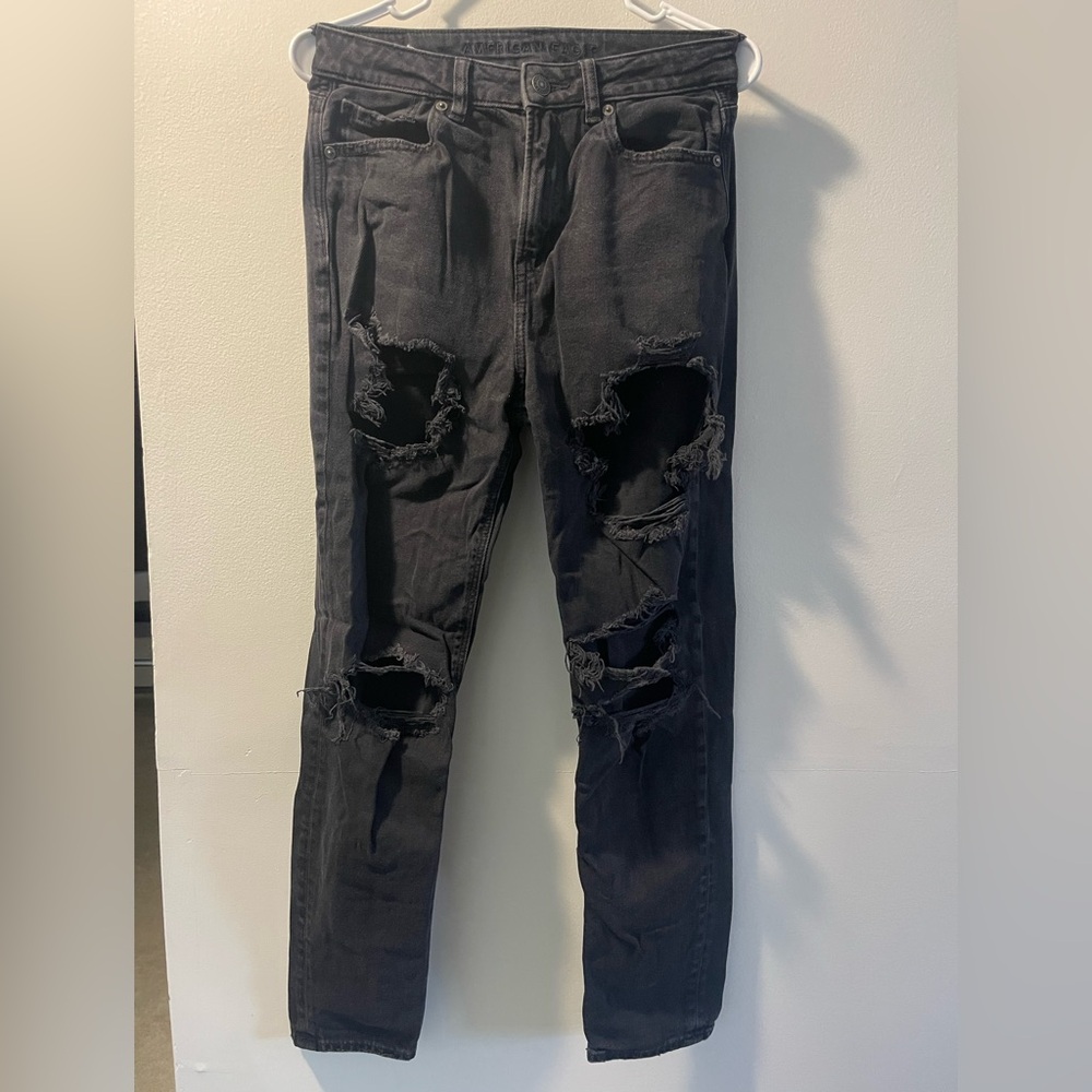 American Eagle Outfitters Black Distressed High Rise Jeans